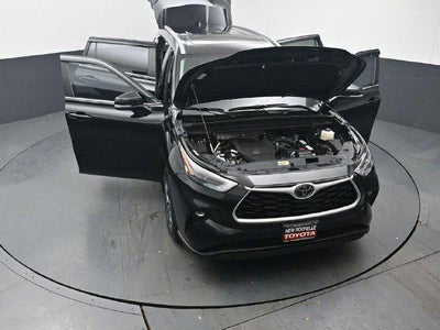 2025 Toyota Highlander XLE