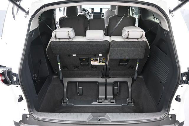 2026 Toyota Sienna LE 8 Passenger