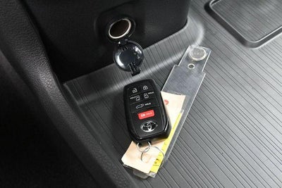 2026 Toyota Sienna LE 8 Passenger