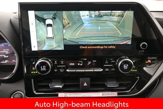 2026 Toyota Highlander Hybrid Limited