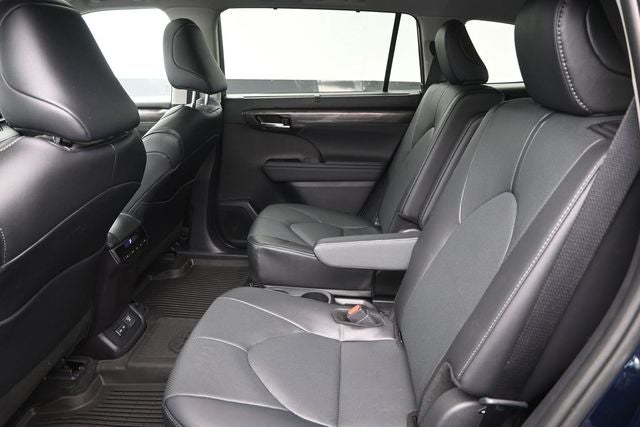 2026 Toyota Highlander Hybrid Limited