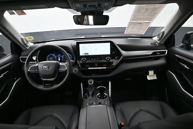 2026 Toyota Highlander Hybrid Limited