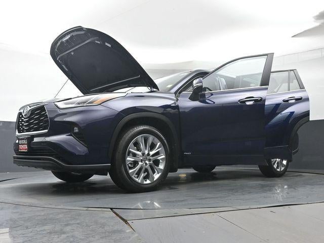 2026 Toyota Highlander Hybrid Limited