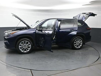 2026 Toyota Highlander Hybrid Limited