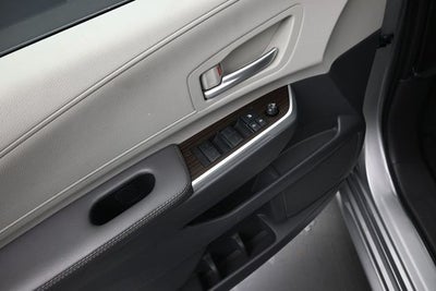 2023 Toyota Sienna XLE 8 Passenger