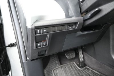 2025 Toyota Sienna XLE 8 Passenger