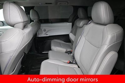 2025 Toyota Sienna XLE 8 Passenger