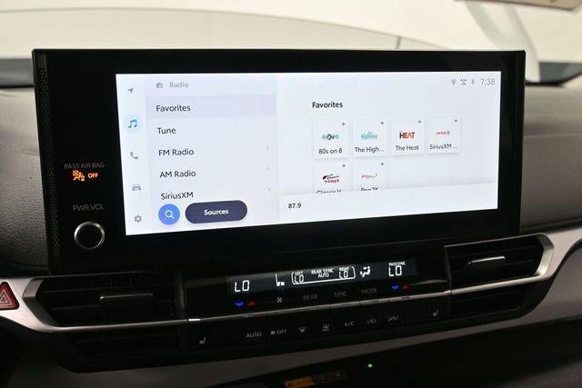 2025 Toyota Sienna XLE 8 Passenger