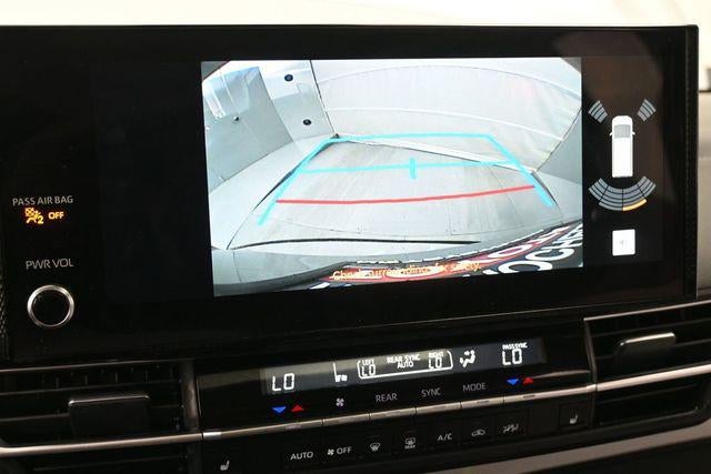 2025 Toyota Sienna XLE 8 Passenger