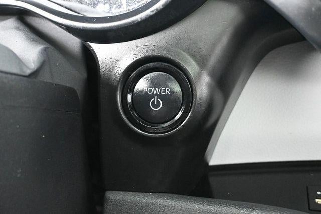 2025 Toyota Sienna XLE 8 Passenger