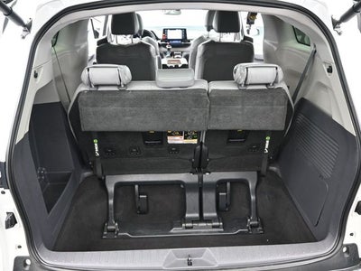 2022 Toyota Sienna XLE 7 Passenger