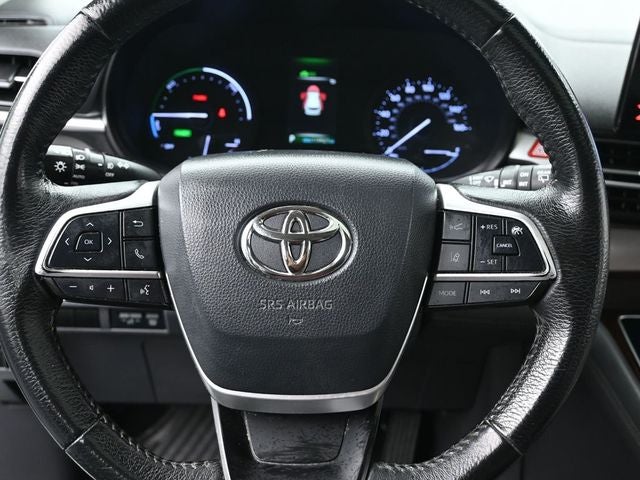 2022 Toyota Sienna XLE 7 Passenger