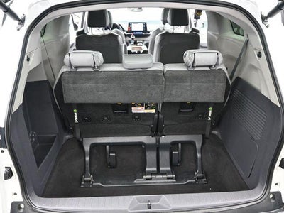 2022 Toyota Sienna XLE 7 Passenger