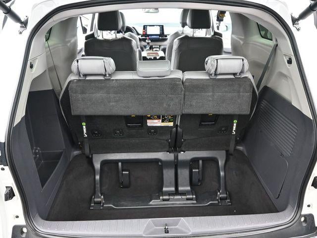 2022 Toyota Sienna XLE 7 Passenger
