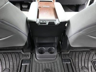 2022 Toyota Sienna XLE 7 Passenger