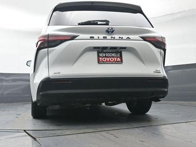 2022 Toyota Sienna XLE 7 Passenger