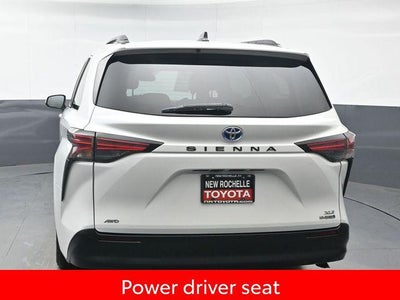 2022 Toyota Sienna XLE 7 Passenger