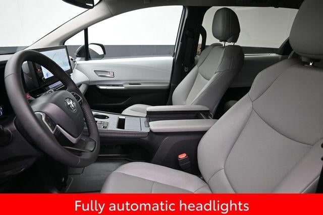 2026 Toyota Sienna XLE 7 Passenger