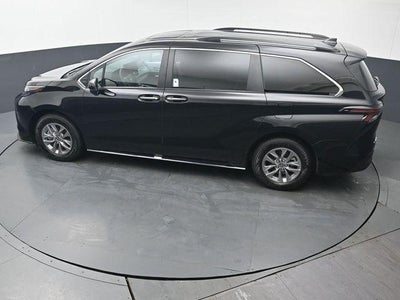 2026 Toyota Sienna XLE 7 Passenger