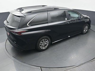 2026 Toyota Sienna XLE 7 Passenger