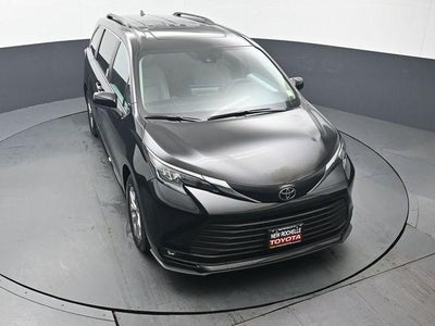2026 Toyota Sienna XLE 7 Passenger