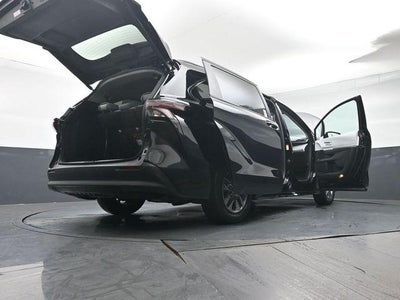 2026 Toyota Sienna XLE 7 Passenger
