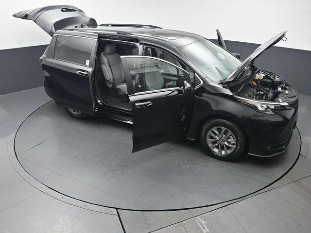 2026 Toyota Sienna XLE 7 Passenger