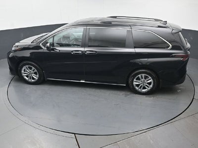 2026 Toyota Sienna XLE 7 Passenger