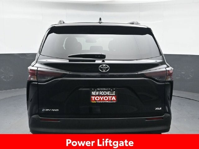 2026 Toyota Sienna XLE 7 Passenger