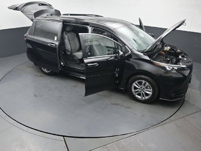 2026 Toyota Sienna XLE 7 Passenger