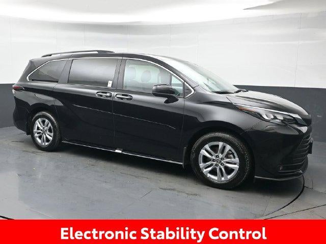2026 Toyota Sienna XLE 7 Passenger