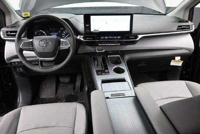 2026 Toyota Sienna XLE 7 Passenger