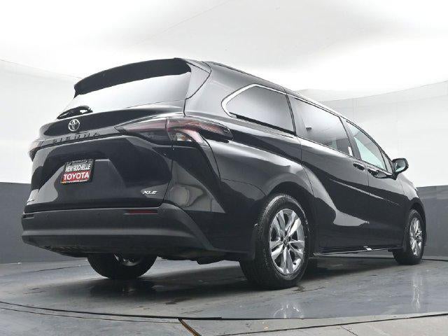 2026 Toyota Sienna XLE 7 Passenger