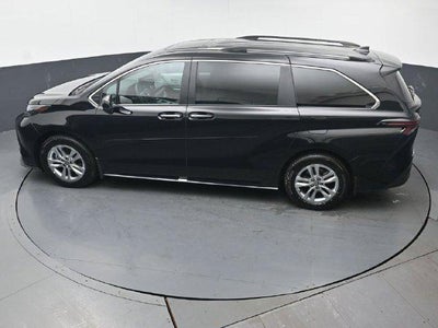 2026 Toyota Sienna XLE 7 Passenger