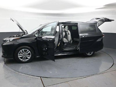 2026 Toyota Sienna XLE 7 Passenger