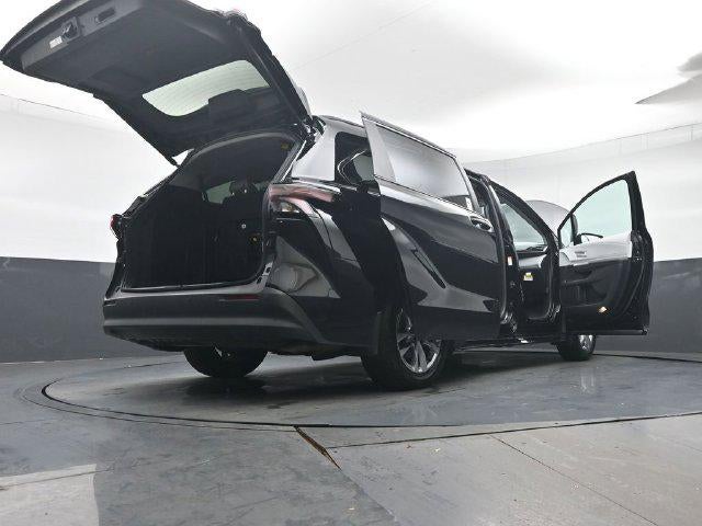 2026 Toyota Sienna XLE 7 Passenger
