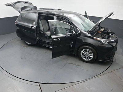 2026 Toyota Sienna XLE 7 Passenger