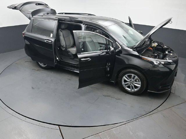 2026 Toyota Sienna XLE 7 Passenger