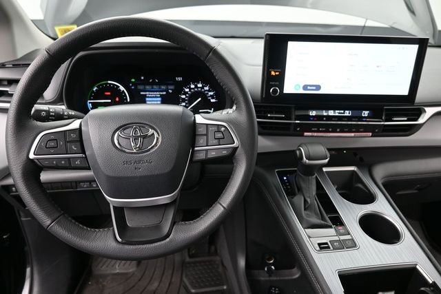 2026 Toyota Sienna XLE 7 Passenger