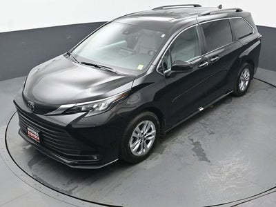 2026 Toyota Sienna XLE 7 Passenger