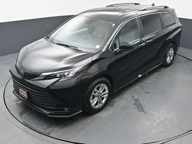 2026 Toyota Sienna XLE 7 Passenger