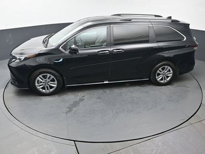 2026 Toyota Sienna XLE 7 Passenger