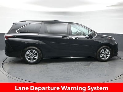 2026 Toyota Sienna XLE 7 Passenger