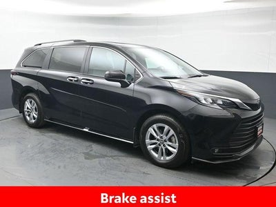 2026 Toyota Sienna XLE 7 Passenger