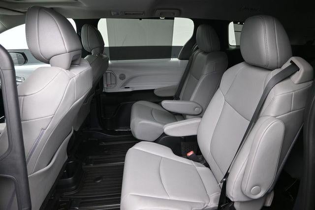 2026 Toyota Sienna XLE 7 Passenger
