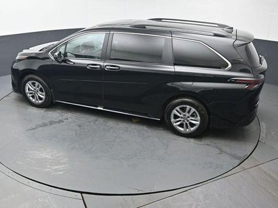 2026 Toyota Sienna XLE 7 Passenger