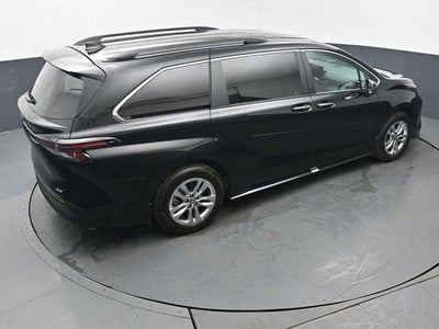2026 Toyota Sienna XLE 7 Passenger