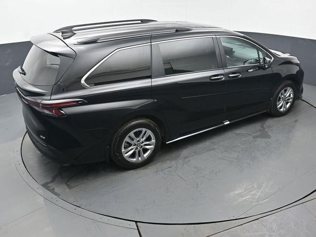 2026 Toyota Sienna XLE 7 Passenger
