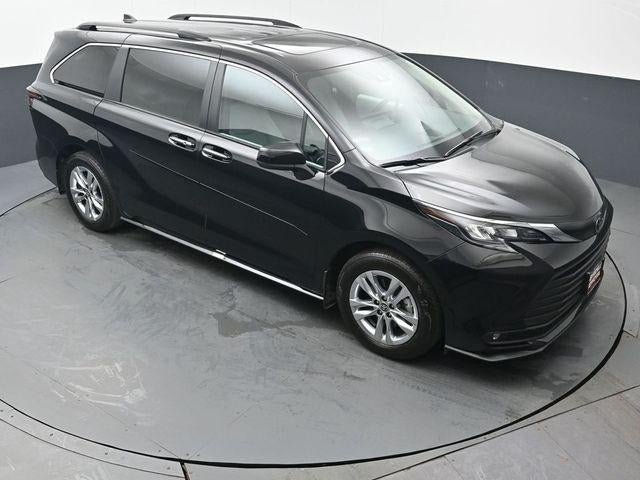 2026 Toyota Sienna XLE 7 Passenger