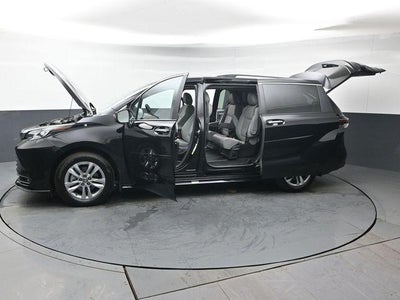 2026 Toyota Sienna XLE 7 Passenger